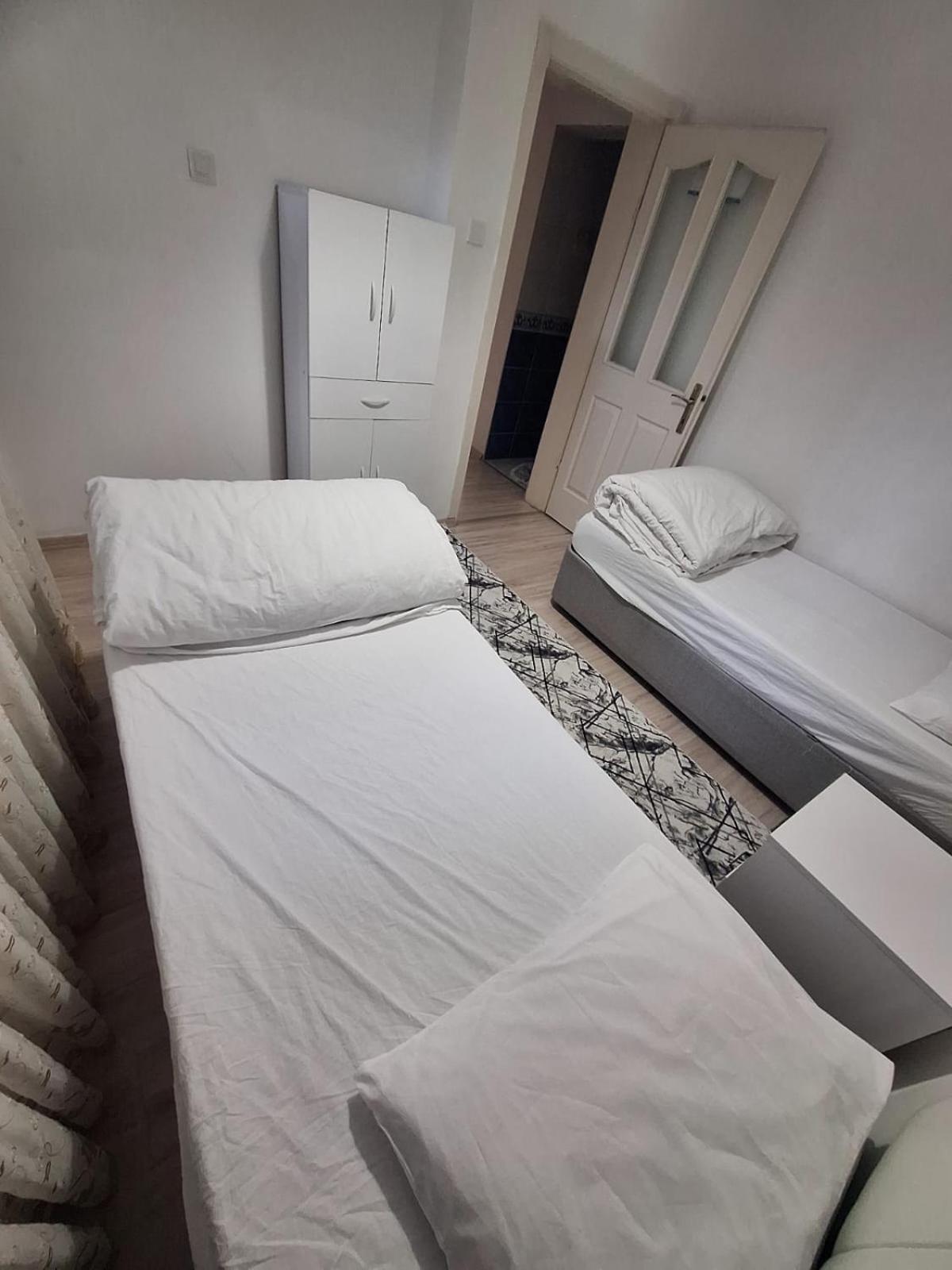 3Ege Ueniversitesine Ve Hastane Ye Cok Yakin Aile Icin Uygun Bornova Buitenkant foto